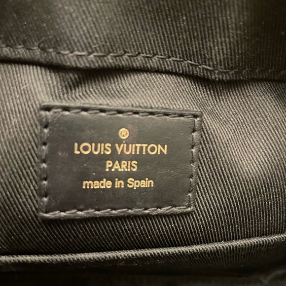 Louis Vuitton Saintonge - Picture 5 of 15